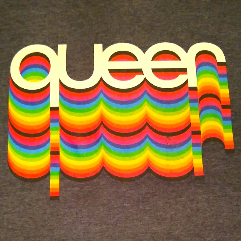 QUEER PRIDE T-SHIRT